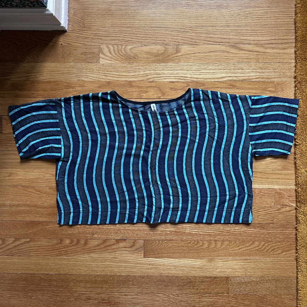 ILANA KOHN cropped woven top in wavy blue size Large